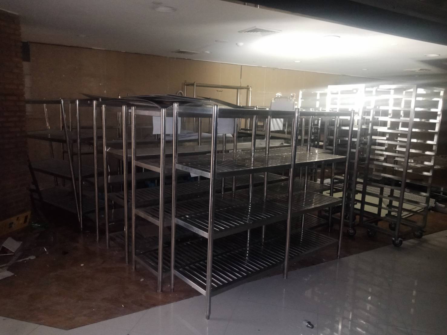รับซื้อเครื่องครัวสแตนเลสจากร้านอาหาร